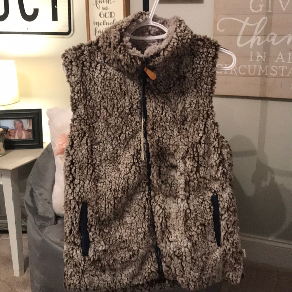 Simply southern fluffy vest